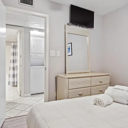 Aquavista Beach Resort By Sand Seeker Vacations Panama City Beach Room photo