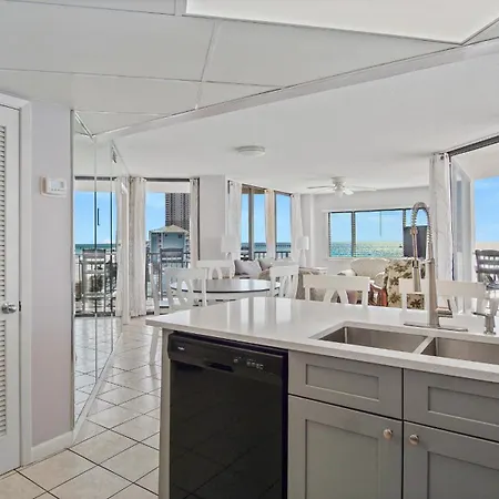 Aquavista Beach Resort By Sand Seeker Vacations Panama City Beach Room photo
